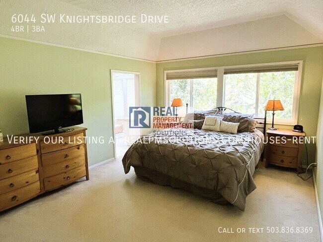 Building Photo - 6044 SW Knightsbridge Dr