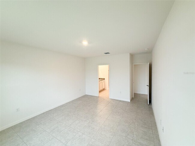 Building Photo - 3927 Sagefield Dr