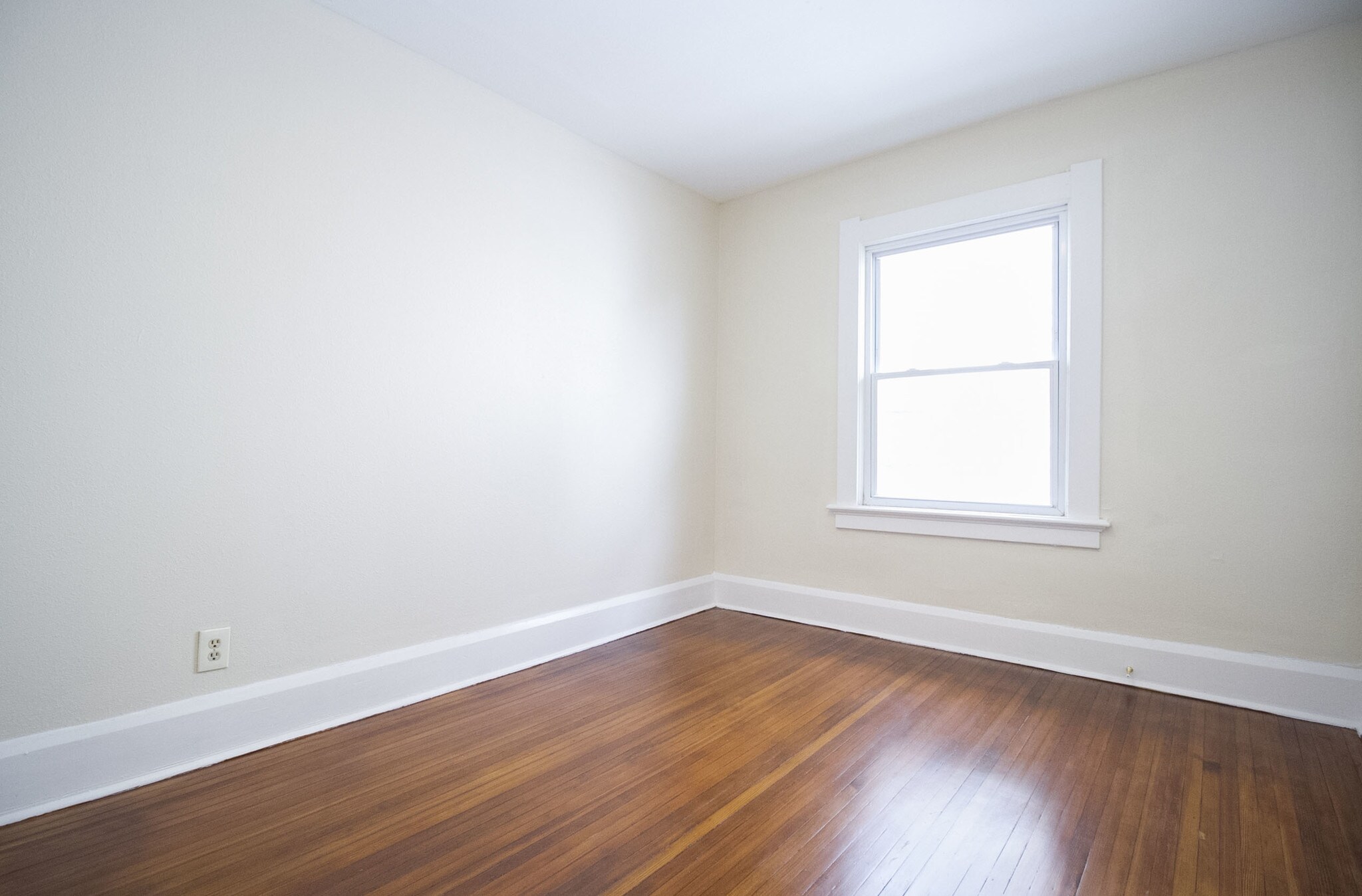 Building Photo - 2122 Airport Hwy