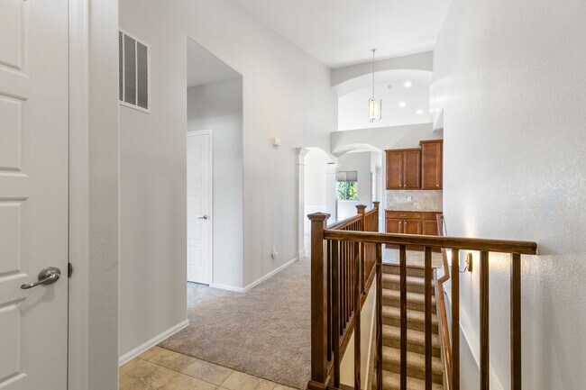 Building Photo - 155 Tidewater Dr