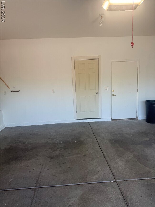 Building Photo - 8937 Austin Ridge Ave