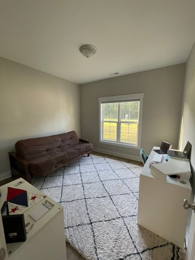 Building Photo - 227 Clay Hill Rd