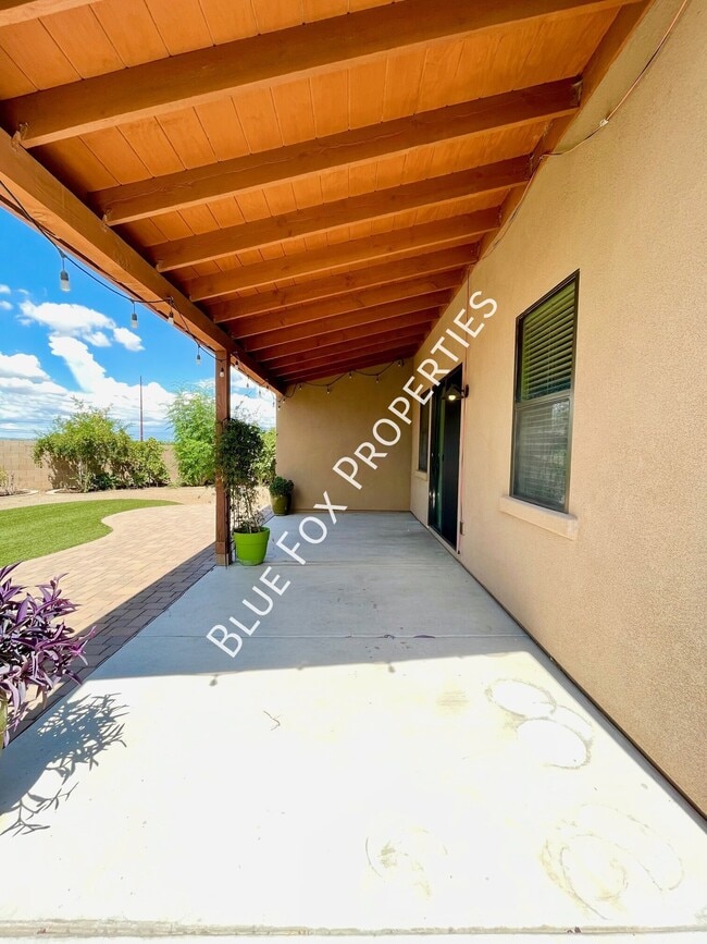 Building Photo - 3980 W Kiley Ct