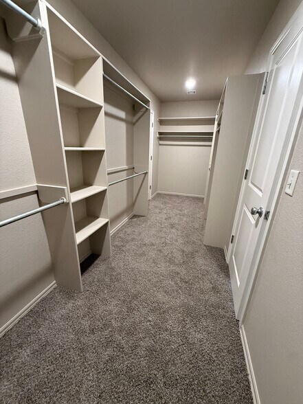 Master closet - 20649 E 48th St S