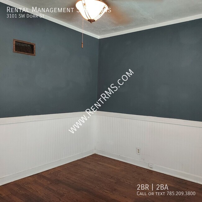 Building Photo - 3101 SW Dorr St