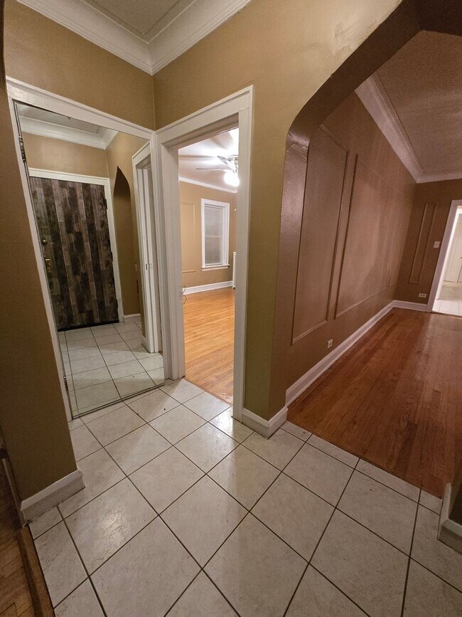 Building Photo - Chatham Properties LLC