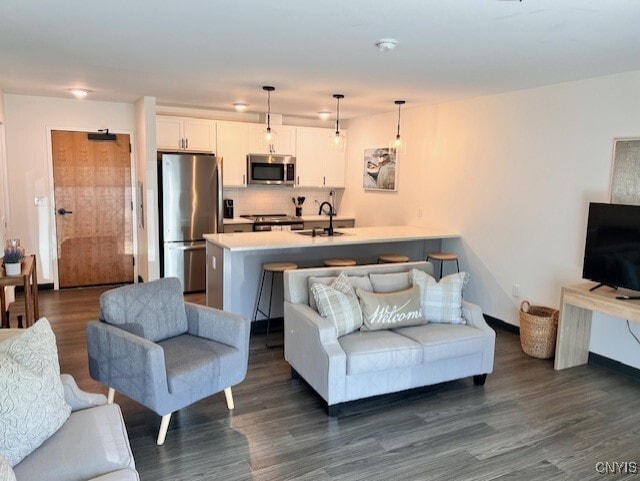 Building Photo - 22 Loso Dr