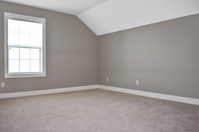 Building Photo - 4805 Watermark Dr