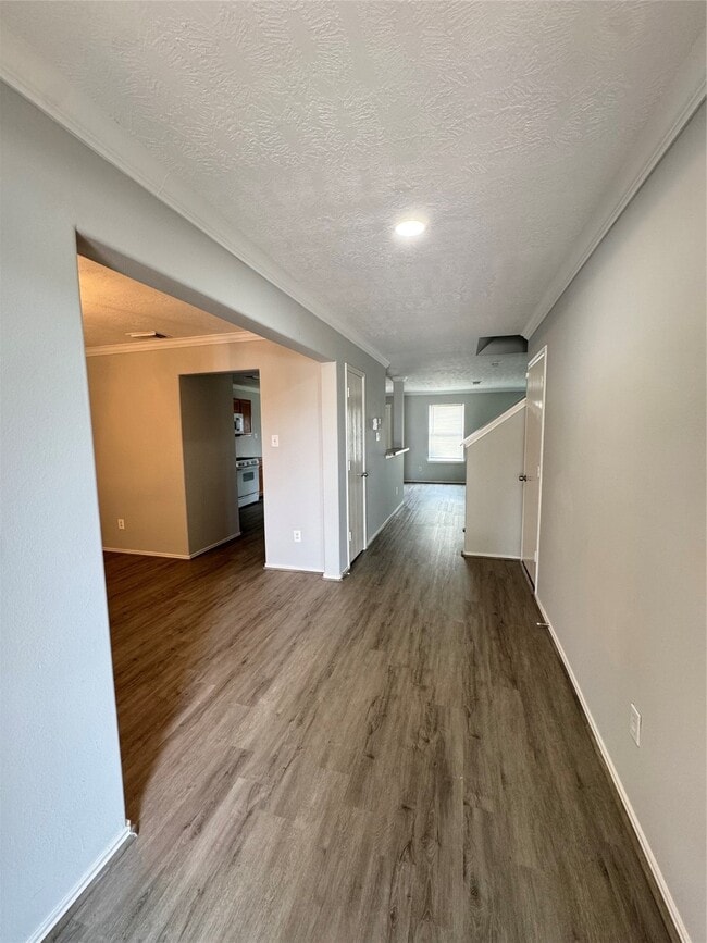 Building Photo - 1402 Grand Prince Ln