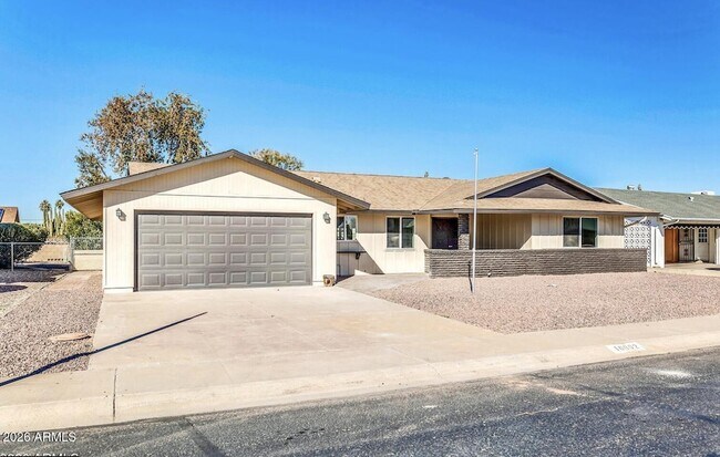 Building Photo - 10602 W Cumberland Dr