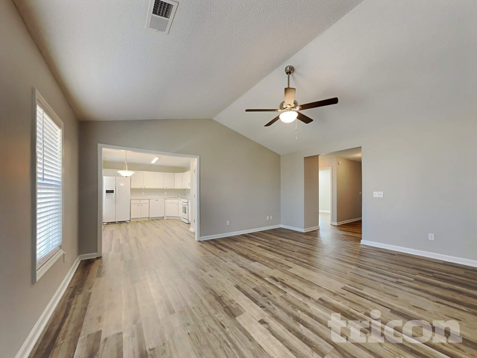 Building Photo - 455 Hunters Crossing Dr