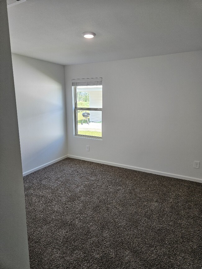 Building Photo - 35434 Grovemont Dr