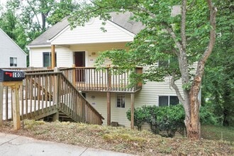 Building Photo - 103 Westerly Ave