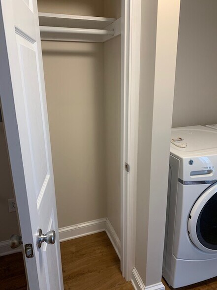 Building Photo - 504 Grier St