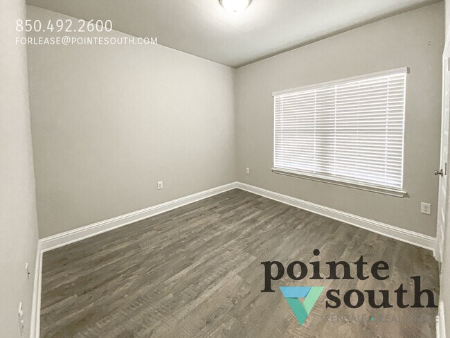 Building Photo - Pet Friendly for dogs and cats!