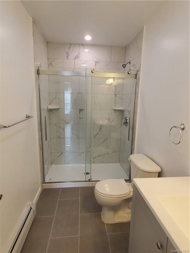 Building Photo - 7 White Plains Ave