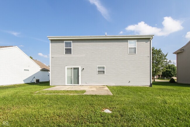 Building Photo - 3102 Salamonie Dr