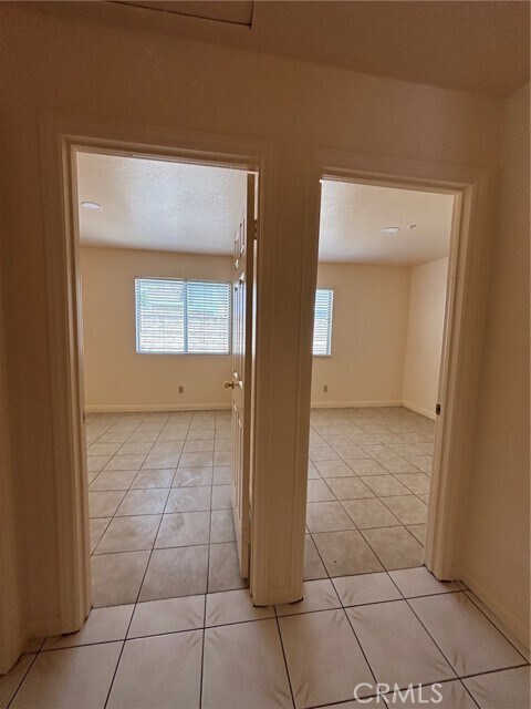 Building Photo - 9744 Lime Ave