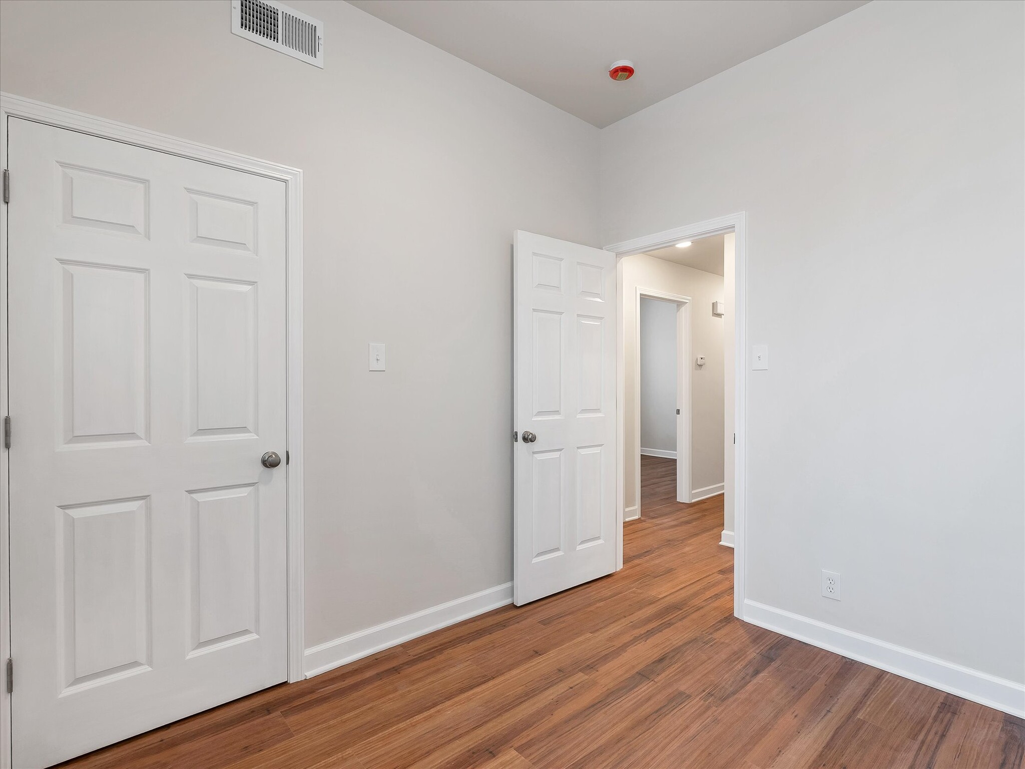 Building Photo - 3411 Park Ave