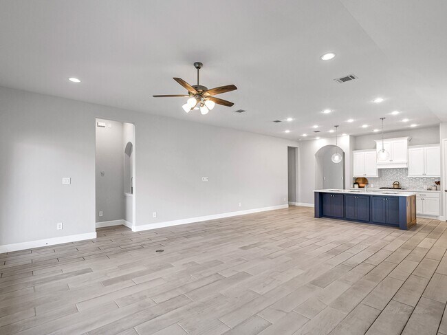 Building Photo - 4210 Haven Crest Ln