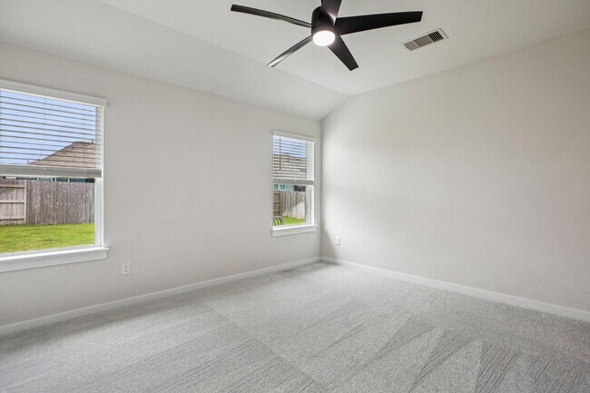 Building Photo - 109 Netherland St