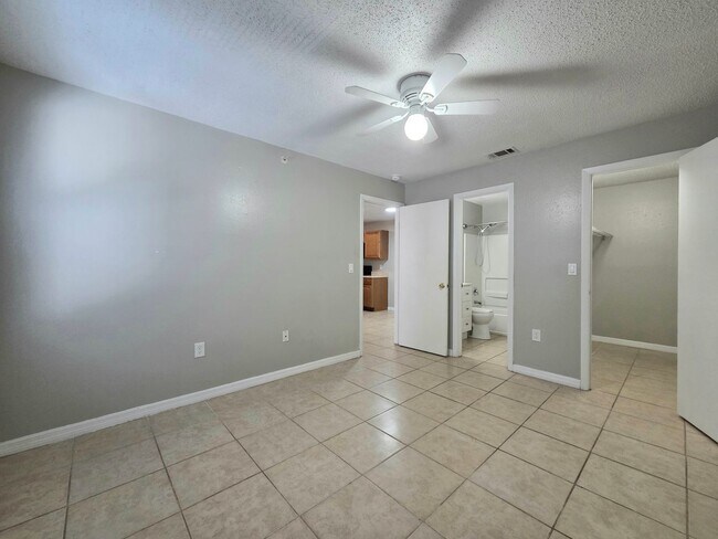 Building Photo - 951 Salt Pond Pl