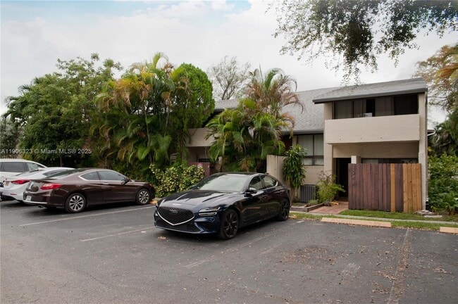 Building Photo - 19216 NE 25th Ave