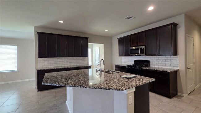 Building Photo - 3518 Windham Way