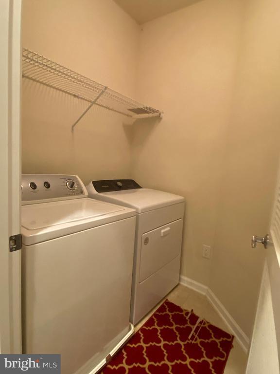 Building Photo - 11648 Leesborough Cir