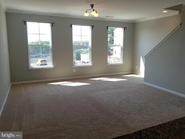 Building Photo - 41 Rapidan Dr