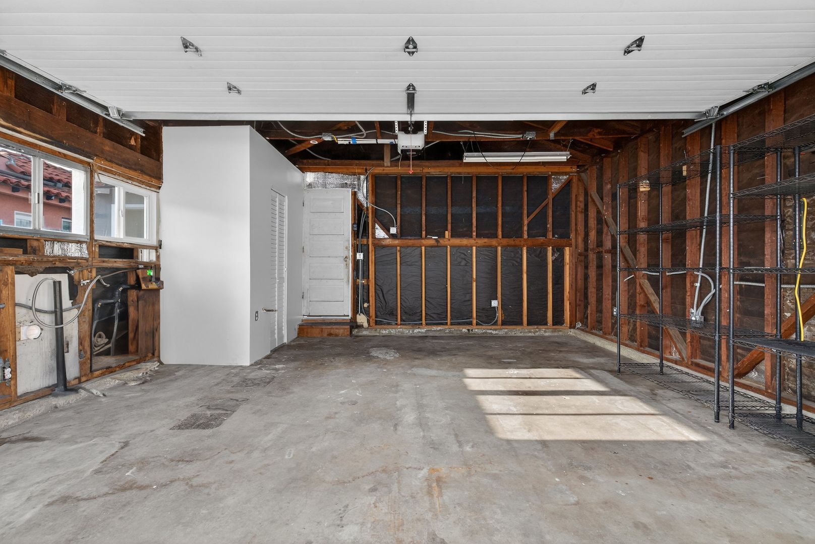 Building Photo - 242 Claremont Ave