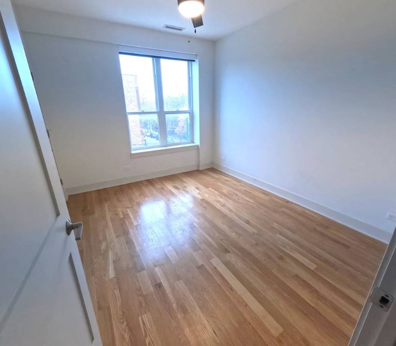 Building Photo - 2720 N Spaulding Ave