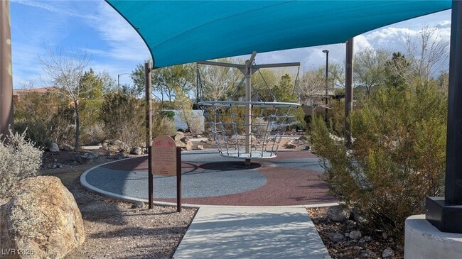 Building Photo - 3072 Bicentennial Pkwy