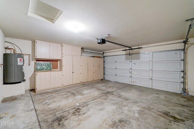 Building Photo - 13589 W Ocotillo Ln