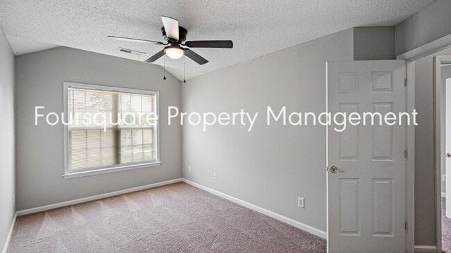 Building Photo - End Unit Townhome | Sunroom| Community Poo...