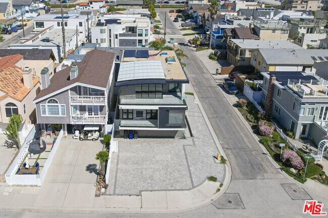 Building Photo - 1500 Ocean Dr