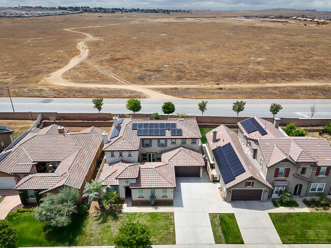 Building Photo - 5702 Segovia Way