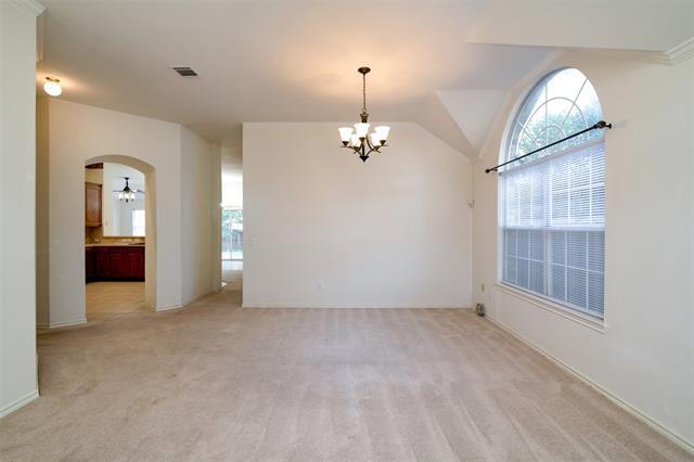 Building Photo - 1621 Oak Brook Ln