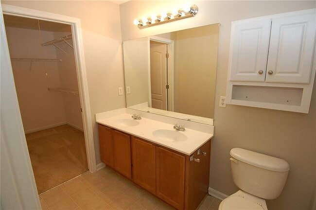 Building Photo - 6956 Rogers Point