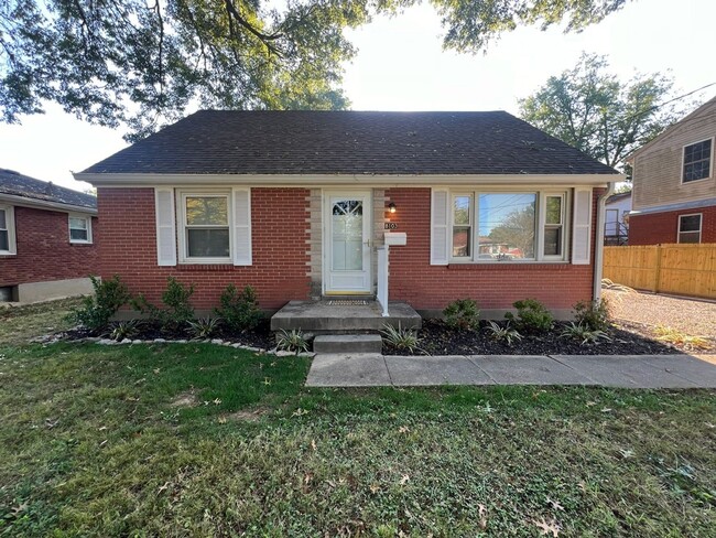 Primary Photo - 2-story brick home in PRP - 4 bedroom, 1 f...