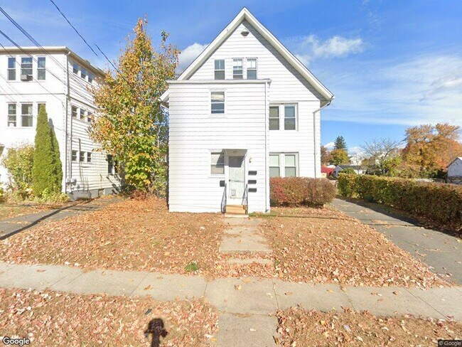 Building Photo - 317 Clinton St