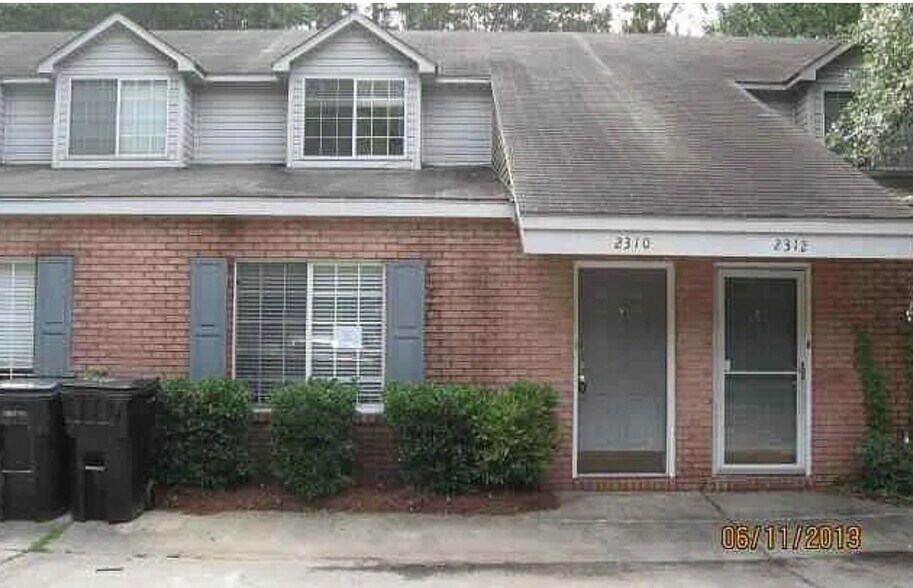 Building Photo - 2312 Tina Dr