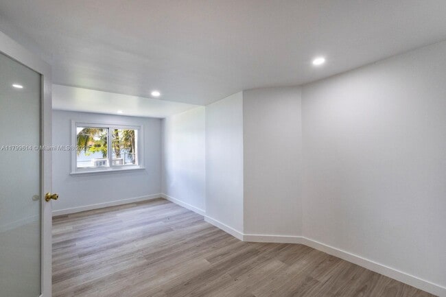 Building Photo - 14343 SW 45th Terrace