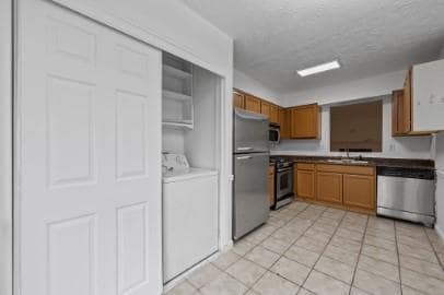 Building Photo - 1086 Huntington Trce SE