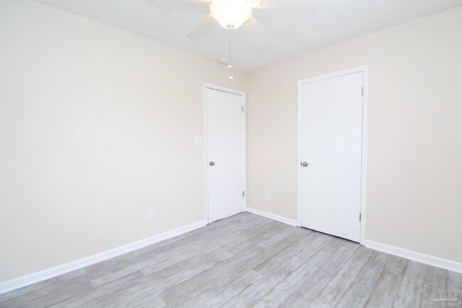 Building Photo - 3214 Clemson Rd