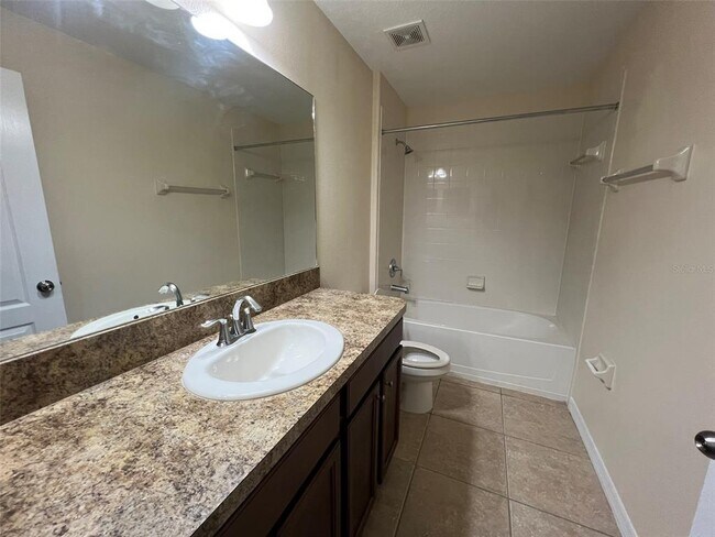 Building Photo - 9110 Savannah Grove Ln