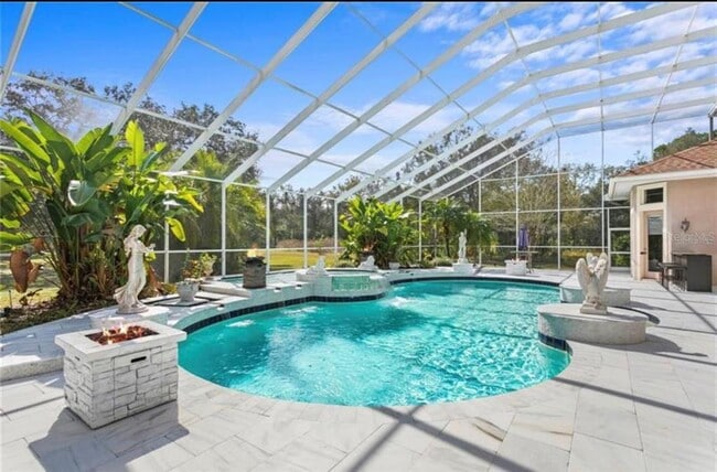 Building Photo - 2270 N Highland Ave