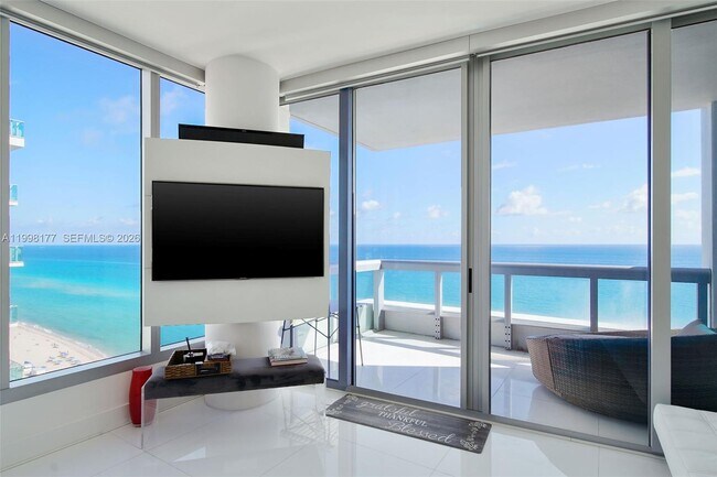 Building Photo - 6899 Collins Ave