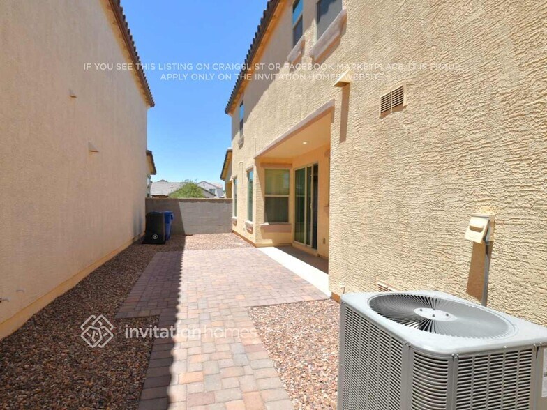 Building Photo - 5040 S Turbine