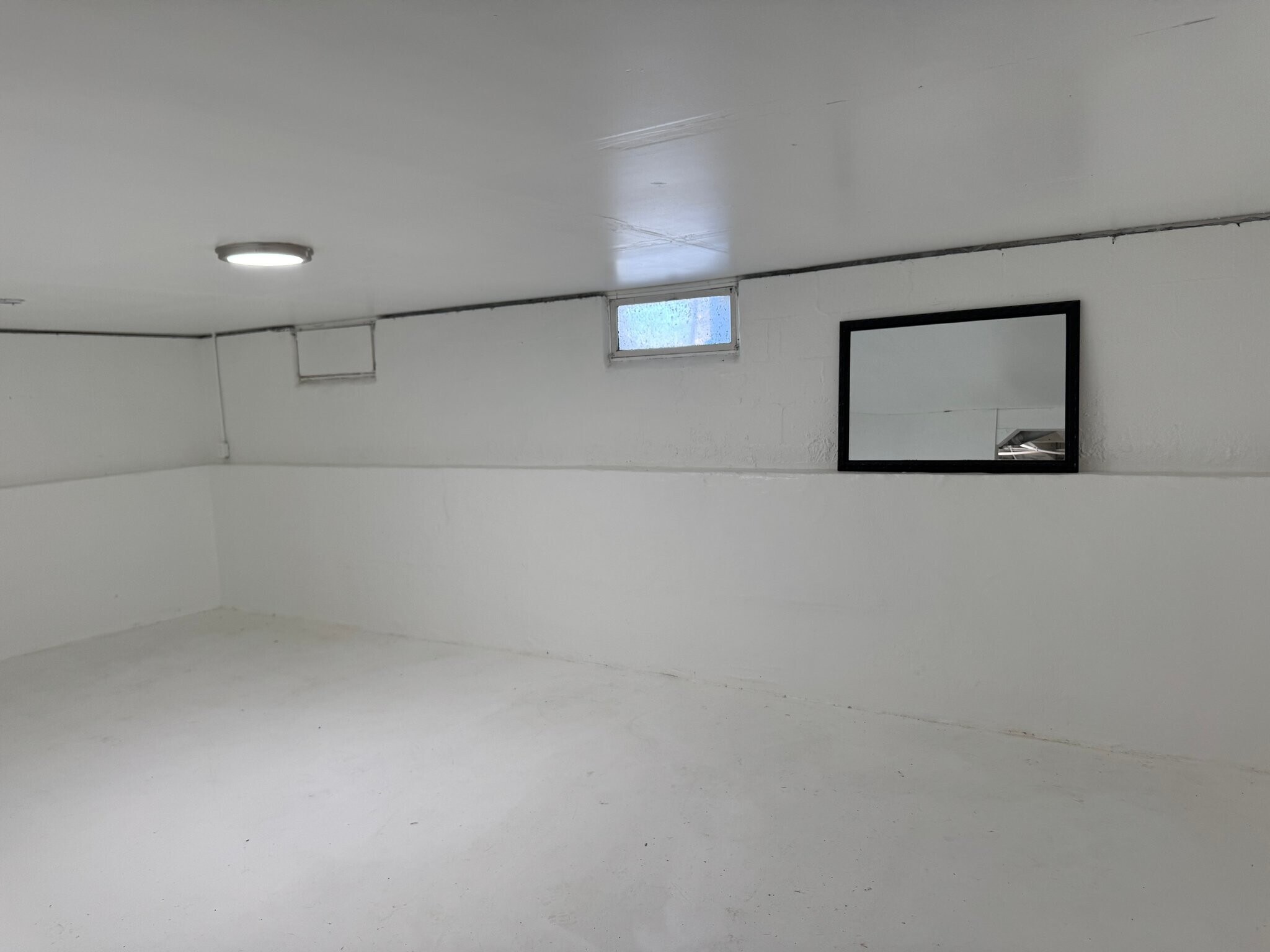 Building Photo - 1005 Benham St